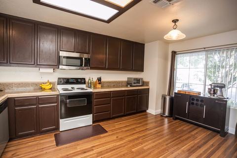 2508 Vienna Ct, Modesto, CA 95355 photo 8