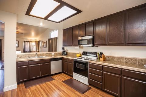 2508 Vienna Ct, Modesto, CA 95355 photo 9