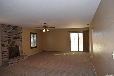604 Madsen, Ripon, CA 95366 photo 5