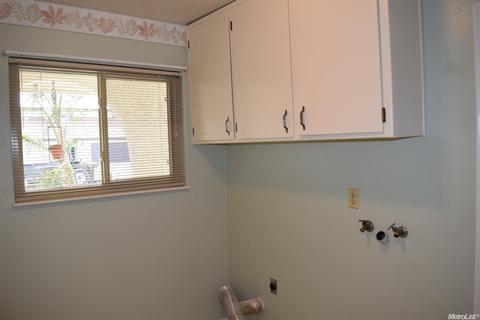 604 Madsen, Ripon, CA 95366 photo 7