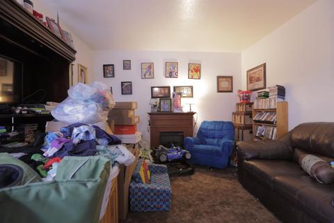 933 Kenwood Ave, Turlock, CA 95380 photo 20