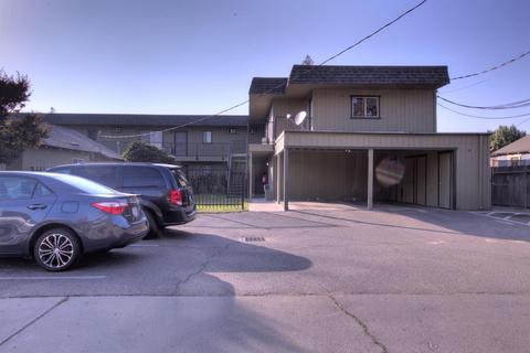 933 Kenwood Ave, Turlock, CA 95380 photo 1