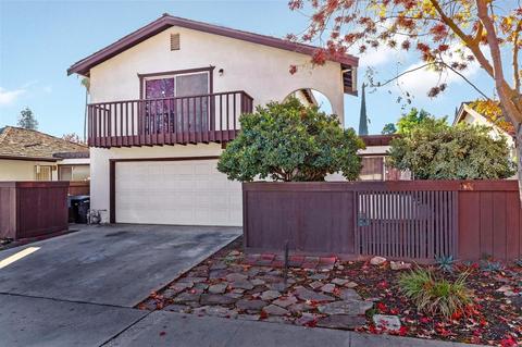 2636 El Charro Dr, Modesto, CA 95354 photo 2