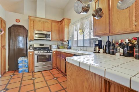 863 Raysilva, Stockton, CA 95206 photo 9