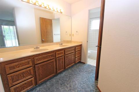 3021 Mammoth Way, Modesto, CA 95355 photo 14