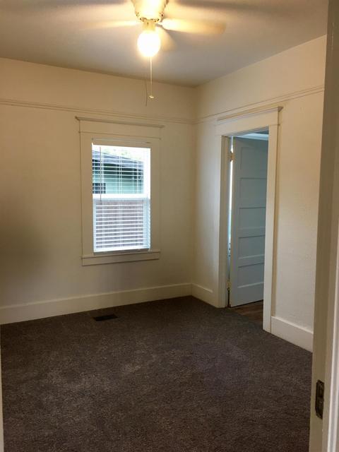 110 College Ave, Modesto, CA 95350 photo 17