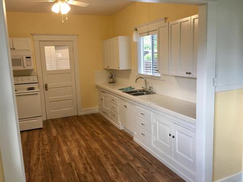 110 College Ave, Modesto, CA 95350 photo 8