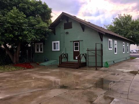 110 College Ave, Modesto, CA 95350 photo 4