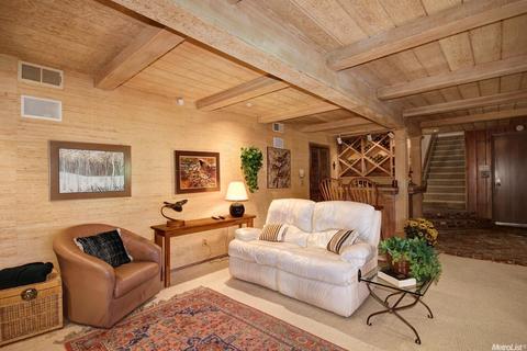 32 Covered Bridge Rd, Carmichael, CA 95608 photo 9