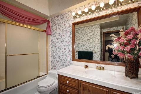32 Covered Bridge Rd, Carmichael, CA 95608 photo 14