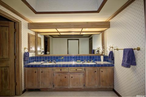 32 Covered Bridge Rd, Carmichael, CA 95608 photo 11