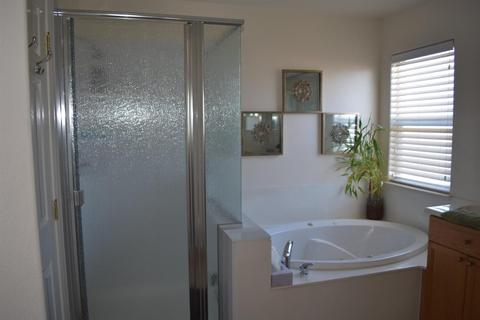1620 Sparrowhawk St, Manteca, CA 95337 photo 15