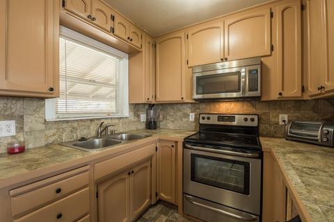 1041 Bewley Ave, Modesto, CA 95351 photo 7