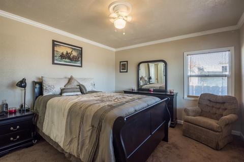 1041 Bewley Ave, Modesto, CA 95351 photo 8