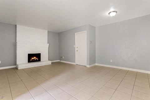 1608 Castilla Way, Modesto, CA 95355 photo 9