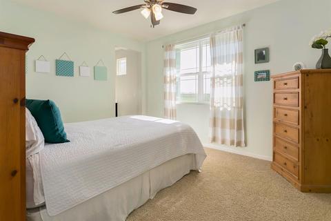 881 Mono St, Manteca, CA 95337 photo 12