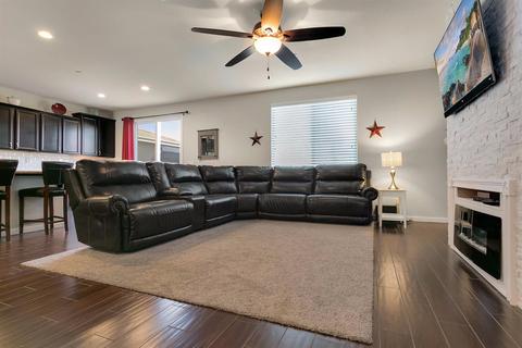 881 Mono St, Manteca, CA 95337 photo 24