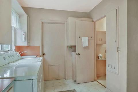 341 W Eaton Ave, Tracy, CA 95376 photo 9