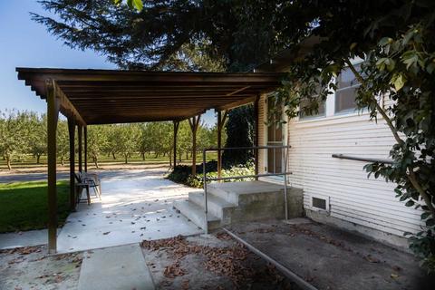 5017 Garst Rd, Modesto, CA 95357 photo 7