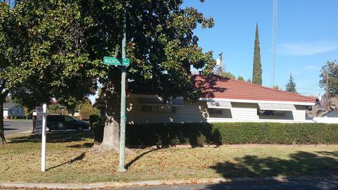 1702 Linwood Dr, Modesto, CA 95350 photo 2
