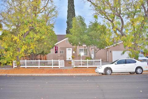 1315 E St, Modesto, CA 95354 photo 1