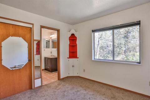 5860 Gold Leaf Ln, Placerville, CA 95667 photo 22