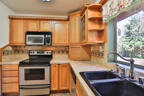 5860 Gold Leaf Ln, Placerville, CA 95667 photo 11