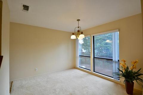 5024 Verdant Ln, Carmichael, CA 95608 photo 10