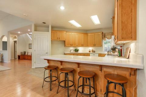 3452 Koso St, Davis, CA 95618 photo 11