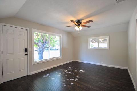 1535 W 10th St, Merced, CA 95341 photo 4