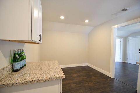 1535 W 10th St, Merced, CA 95341 photo 9