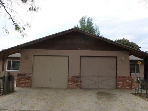 213 N Riverside Dr, Modesto, CA 95354 photo 1