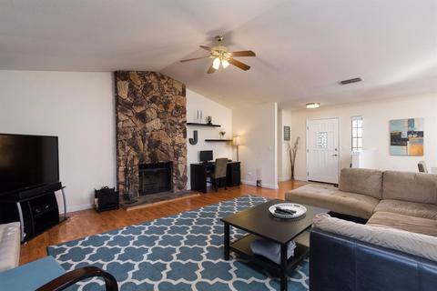 2578 Dudley Dr, Rescue, CA 95672 photo 2