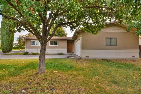 3500 Evalee Ln, Ceres, CA 95307 photo 1