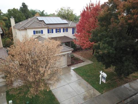 4082 Flint Ln, Tracy, CA 95377 photo 2