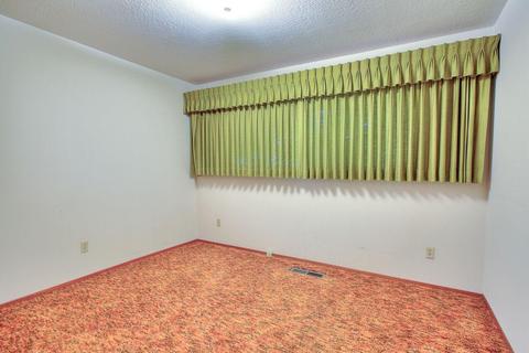 1061 Laurel Ave, Gustine, CA 95322 photo 13