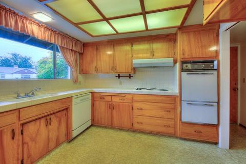 1061 Laurel Ave, Gustine, CA 95322 photo 6