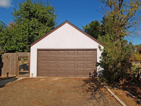 516 Laurel Ave, Modesto, CA 95351 photo 4
