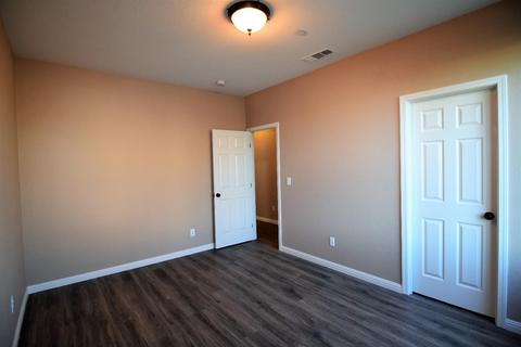 858 Morales Ct, Ceres, CA 95307 photo 17