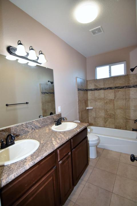 858 Morales Ct, Ceres, CA 95307 photo 18