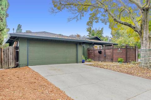 2750 Belmont Dr, Davis, CA 95618 photo 28