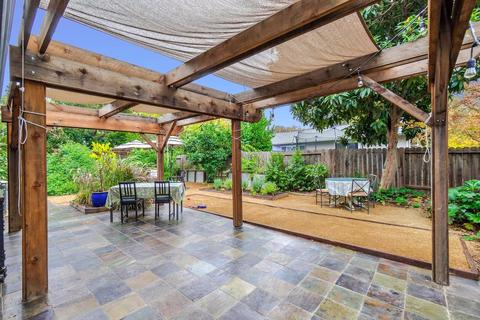 2750 Belmont Dr, Davis, CA 95618 photo 25