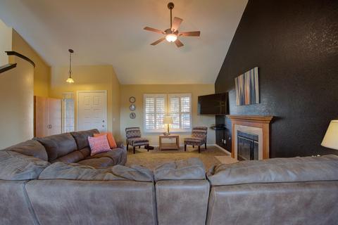 15201 Avon St, Lathrop, CA 95330 photo 5
