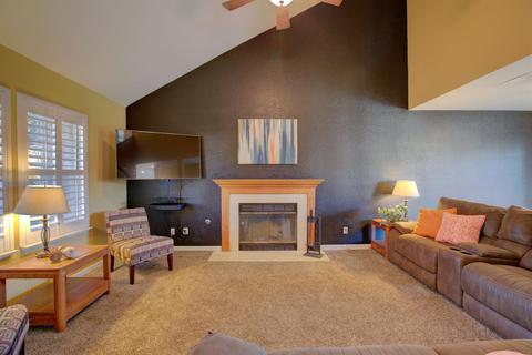 15201 Avon St, Lathrop, CA 95330 photo 4