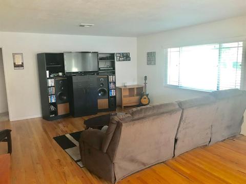 1217 Del Rey Ave, Modesto, CA 95350 photo 4