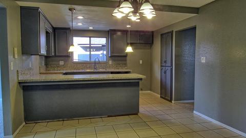 876 Alpine Ave, Manteca, CA 95336 photo 5