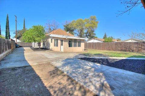 530 Brighton Ave, Modesto, CA 95355 photo 23