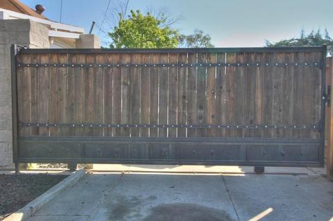 530 Brighton Ave, Modesto, CA 95355 photo 5