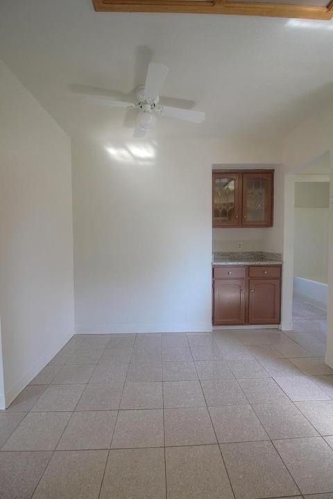 530 Brighton Ave, Modesto, CA 95355 photo 12