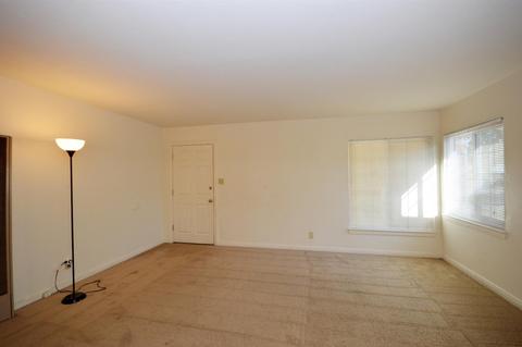 216 E Rumble Rd, Modesto, CA 95350 photo 5